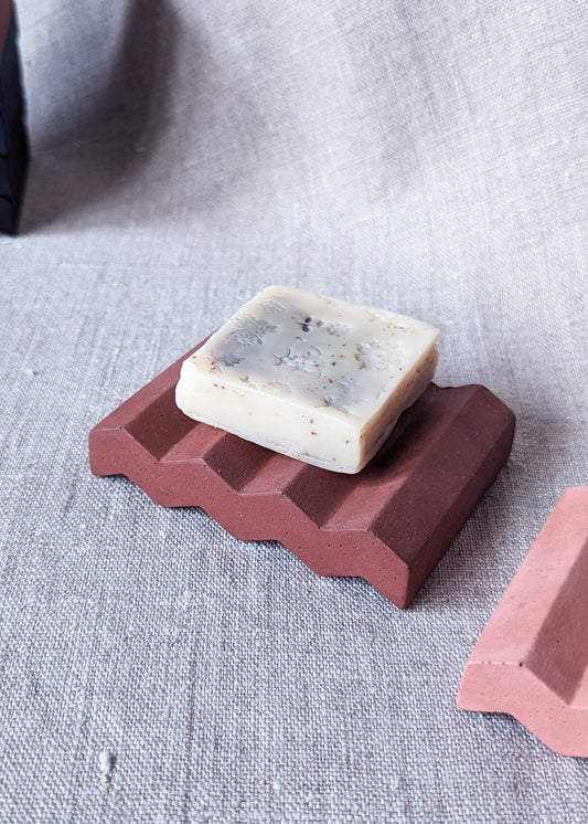 [Second] Zig zag soap dish - red ochre