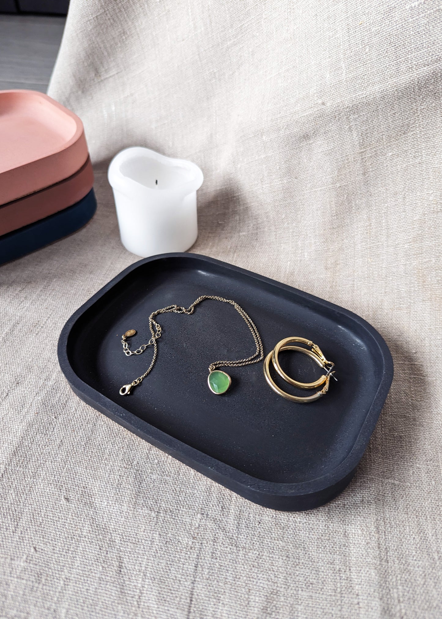 [End of line] Rectangle tray - onyx black