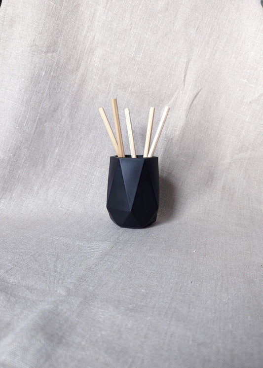 Concrete geometric pen holder - onyx black