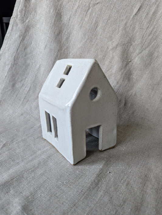 [Sample] Ceramic light up house for large candles