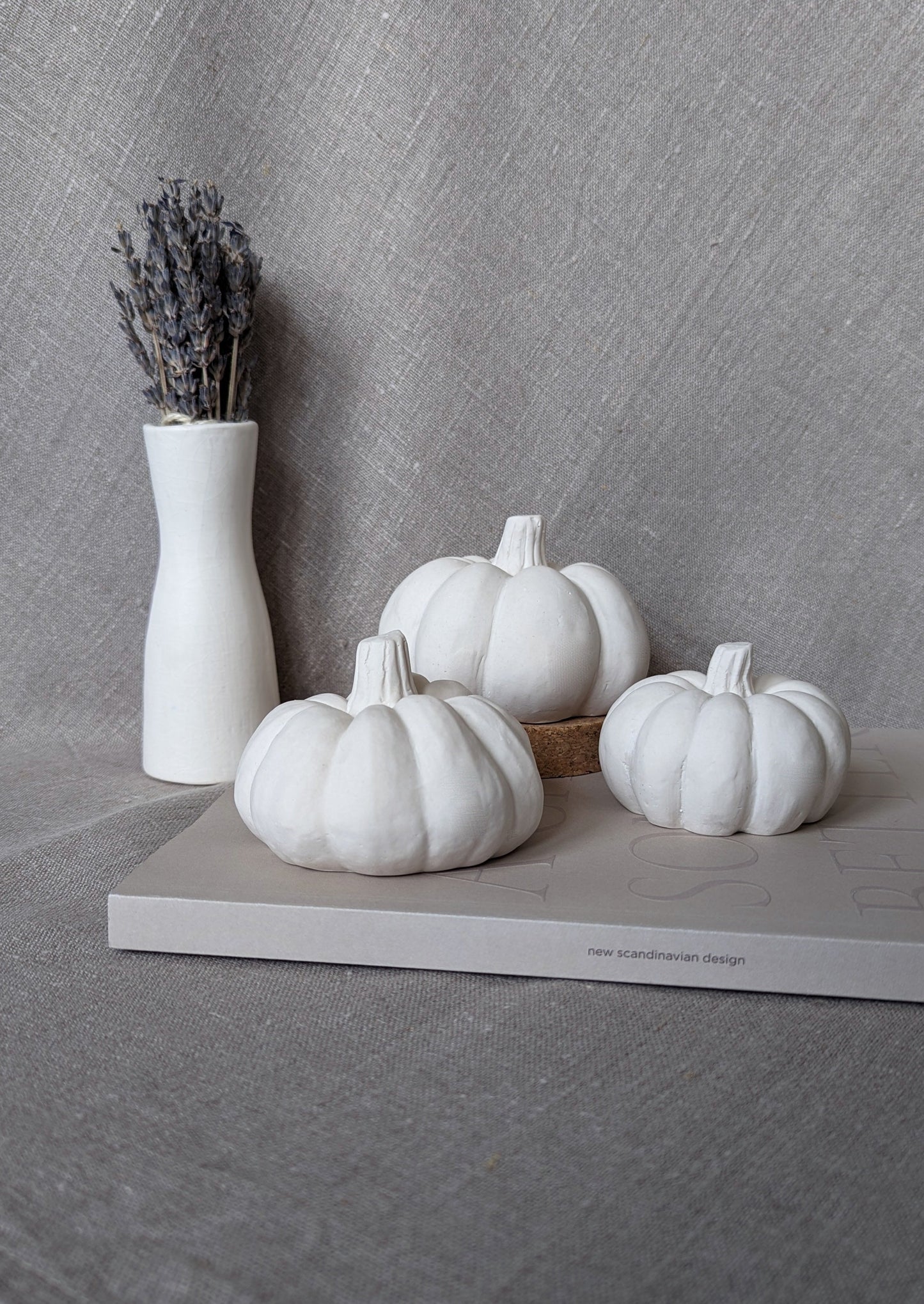 [End of line] Concrete ornamental pumpkins - white